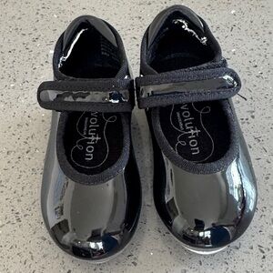 Revolution Tap Shoes (Toddler Size 8)